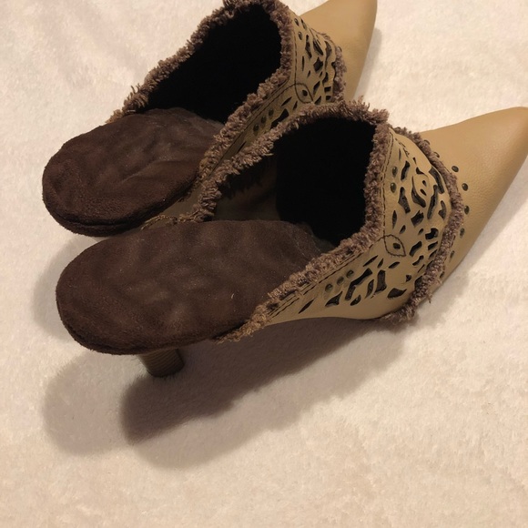 GUC Women’s Dress Heels - Picture 2 of 7